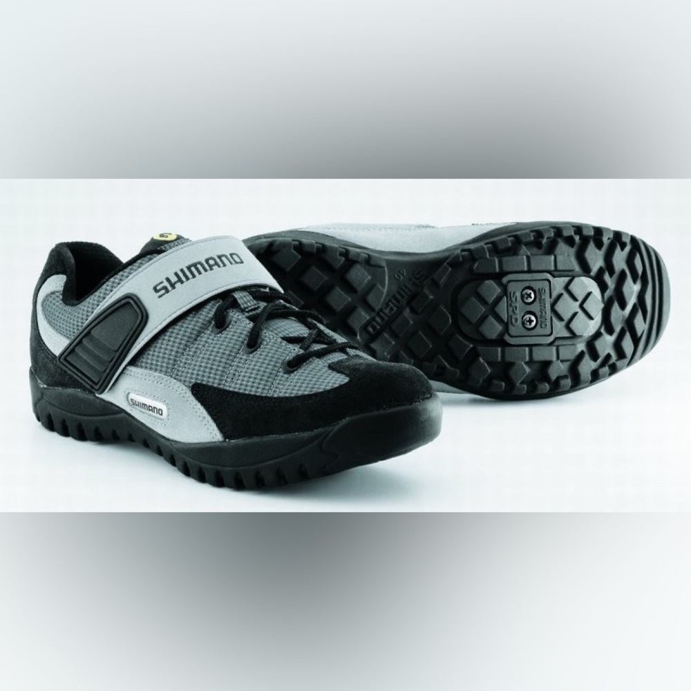 SHIMANO MEN’S CYCLING SPINNING SPD SHOES SIZE 6/EURO 39